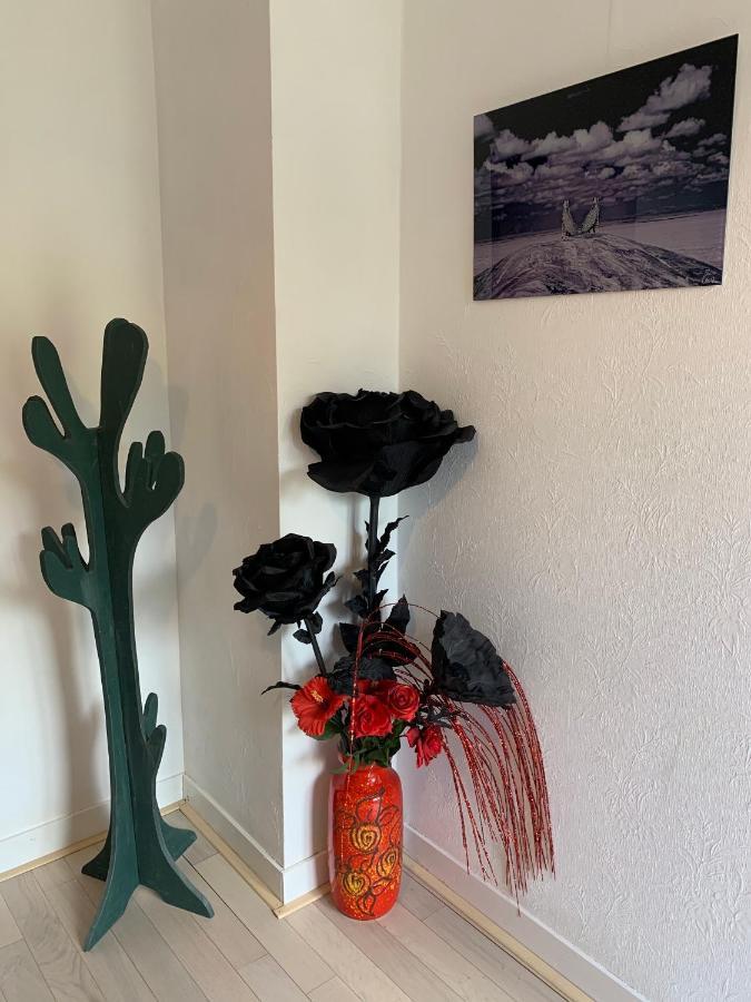 L'Albizia Apartment Seigy Bagian luar foto